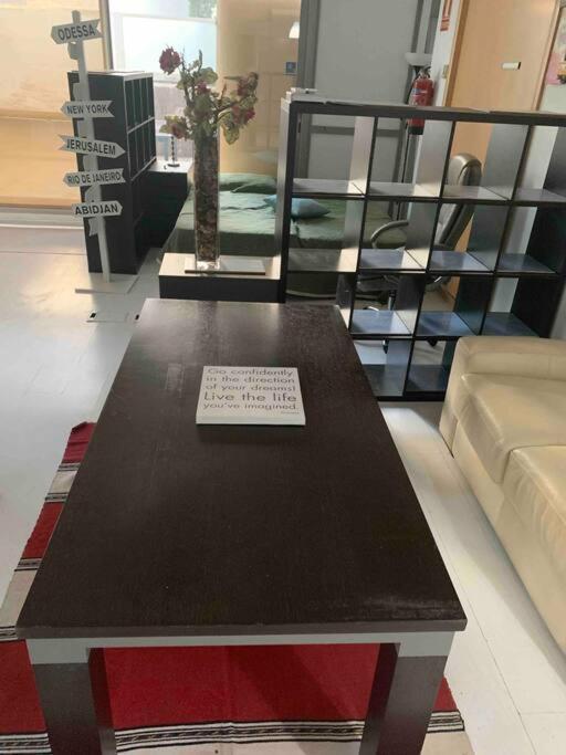 Studio-Loft Con Terraza Madrid Luaran gambar