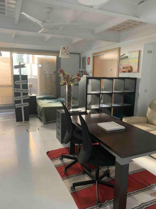 Studio-Loft Con Terraza Madrid Luaran gambar